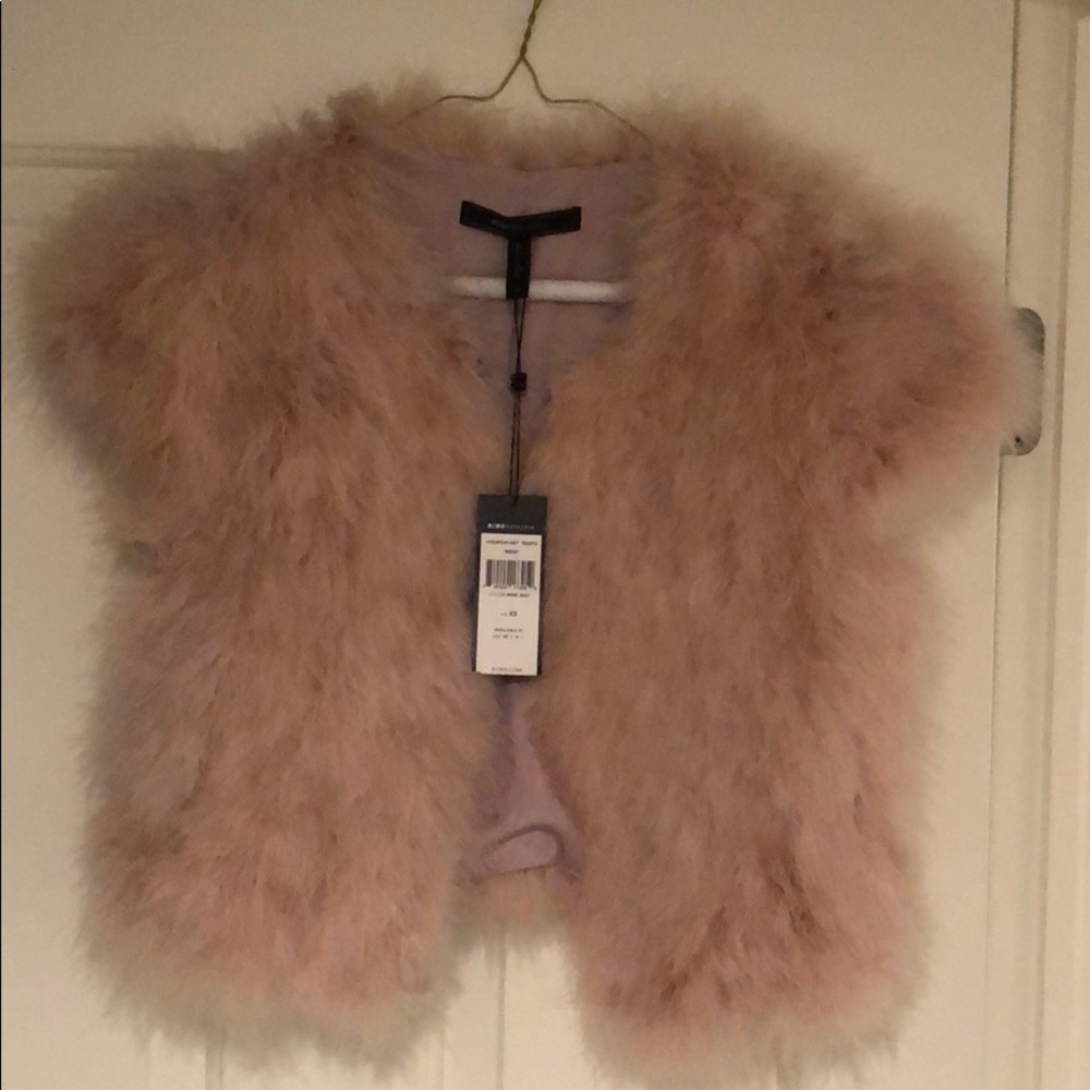 Fur vest in pale pink color